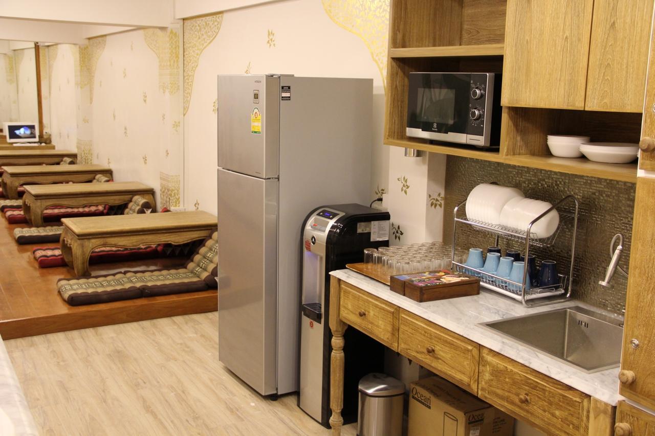 בנגקוק Mariya Lady Hostel Suvarnabhumi Airport מראה חיצוני תמונה